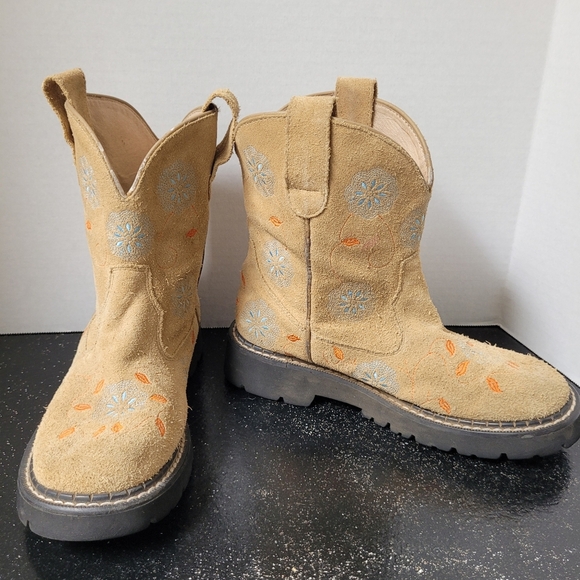 Roper Shoes - Roper Suede Ankle Boots with Blue and Orange Embroidery